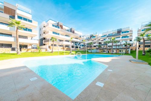 Orihuela Poolside Retreat High-end apt Pool views - by OYOOSTAYS - image 3