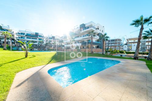 Orihuela Poolside Retreat High-end apt Pool views - by OYOOSTAYS - image 5