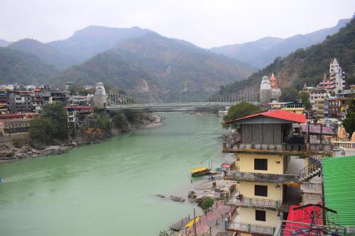 Exterior view of Hotel V N Ganga