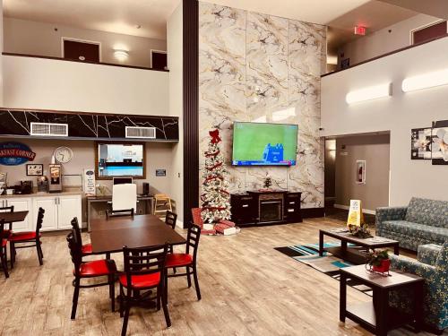 Baymont Toledo Airport Hotel Swanton