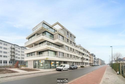 Hotelli välisilme, ParelOester - for 6 people within walking distance of the beach in Westende