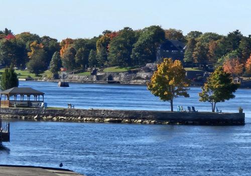 Capt Thomson's Resort - image 3
