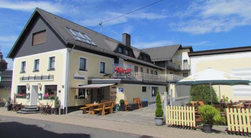 Hotel & Restaurant Hüllen - Barweiler