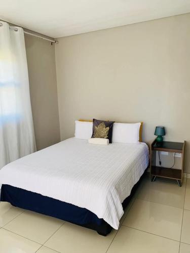 Logo Luxury Guesthouse - Windhoek