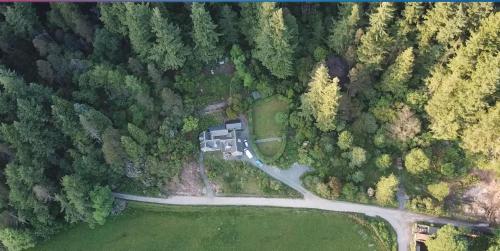 3 Bed House - Mountain Views Bbq Firepit in Kilmun