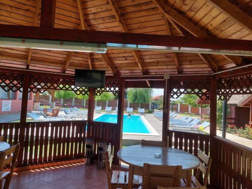 La Tavi casute tip camping in 穆里格凱奧爾