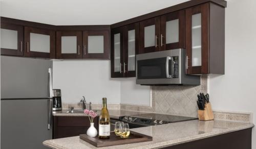 Marriott Grand Chateau 2BR Apartment with Resort Access - image 2