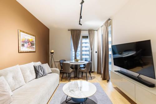 New & Modern Luxury residence with balcony