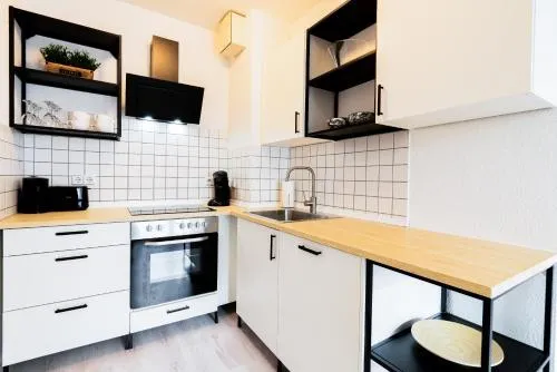 Kompaktes Apartment mit Parkplatz & Top-Anbindung - ideal für Kurzaufenthalte in Magdeburg, Deutschland