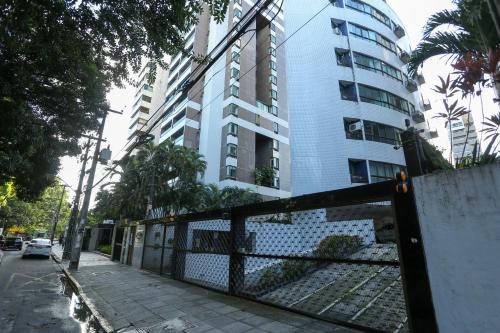 Exterior view, Flat na Jaqueira - Excelente Localizacao na Zona Norte do Recife - Confortavel e Super Completo in Jaqueira