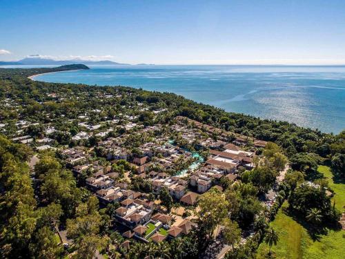 Pullman Port Douglas Sea Temple Resort & Spa - Port Douglas