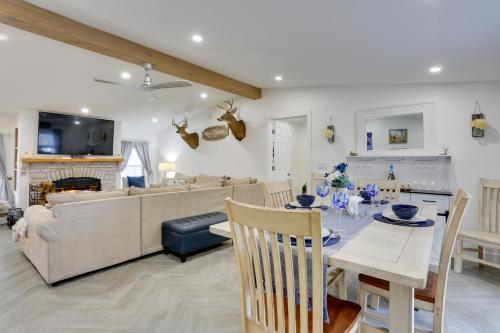 Hike & Explore! Nature-Centric Hudson Valley Home in Ellenville (NY)