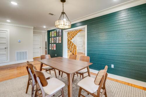 Walk to Historic Dtwn Laurel: Quiet Home w/ Porch in Laurel (Mississippi)