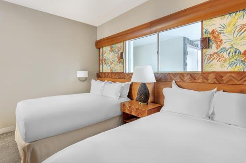 2 bedrooms, 4 beds