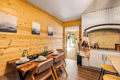 Paw Paw's Cabin in Pigeon Forge (TN)