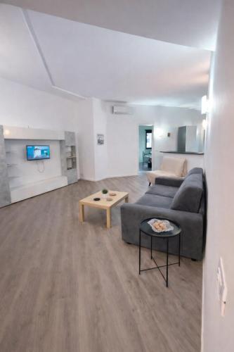 Roma Hub One - image 10
