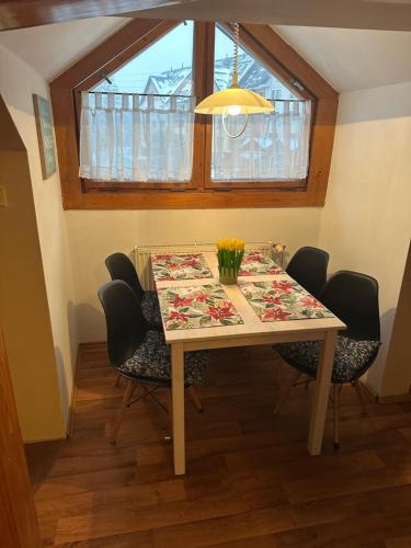 Apartman u cisare Rudolfa II near Spicak Observation Deck