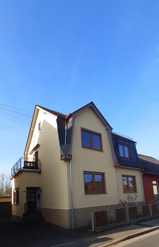 Haus am Bach in Miehlen, Deutschland