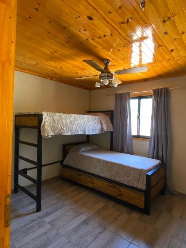 Cabañas Los Robles (Cabanas Los Robles) in Villa Del Dique