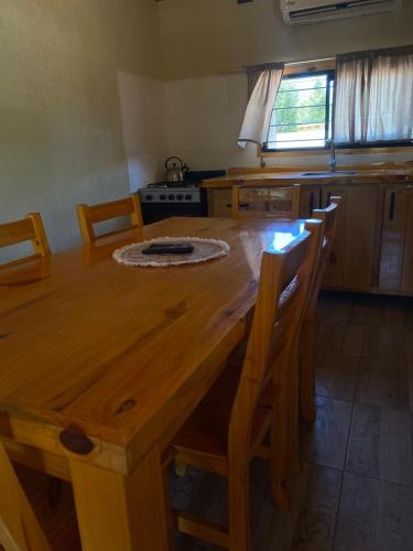 Cabañas Los Robles (Cabanas Los Robles) in Villa Del Dique