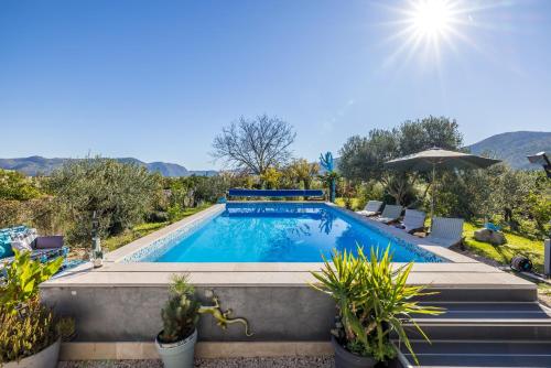 Holiday house with a swimming pool Opuzen, Neretva Delta - Usce Neretve - 8818 in Opuzen