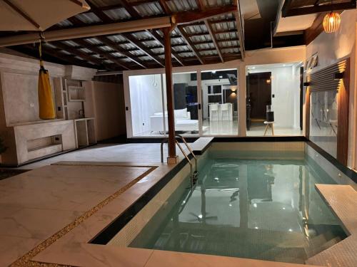 Family home in 利蒙