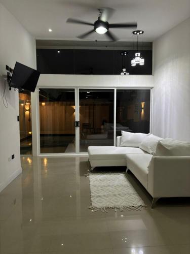 Family home in 利蒙