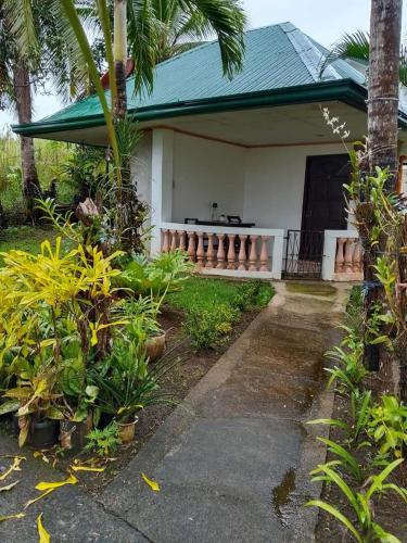 Jupiters Garden Cottages