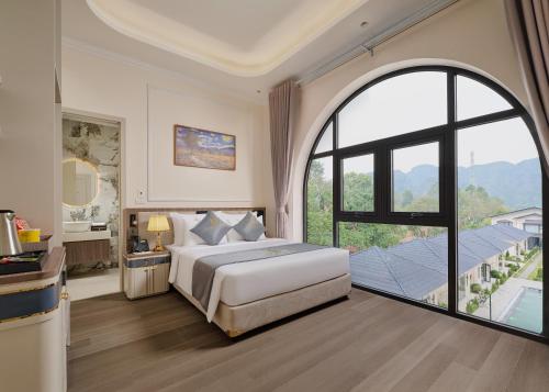 room detail thumbnail 0