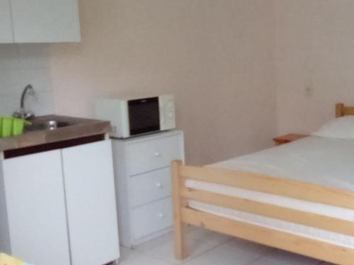 Logement de Vacances avec Terrasse - Pinarello Plage - API-1-52-904 in Sorbo-Ocagnano