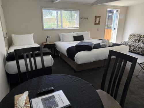 船錨度假小屋 (Anchor Lodge Resort) in 科羅曼德