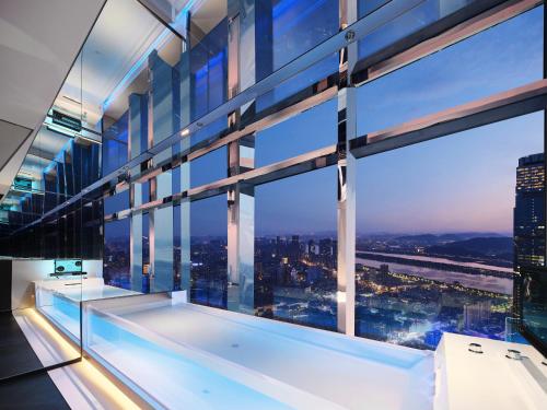 ISEYA PANORAMIC HOTEL - Changsha Wuyi Square Flagship  in Changsha