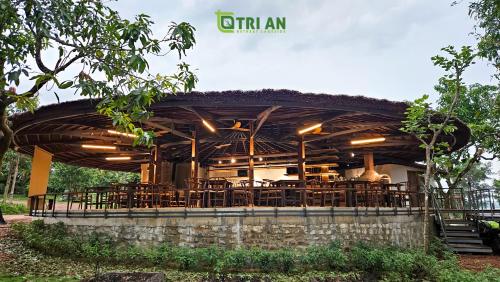 Restoran, Trị An Retreat- TRI AN RETREAT (Tri An Retreat- TRI AN RETREAT) in Xa Gia Tan