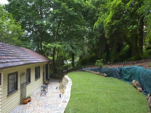 Kallista Gatsby Cottage in Kallista