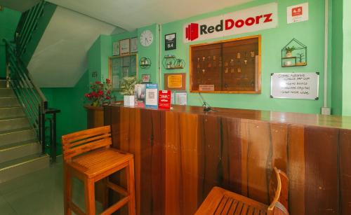 Lobby, RedDoorz near EDSA Camp Crame in San Juan