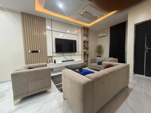 BAE luxury apartments – khách sạn tại Akure
