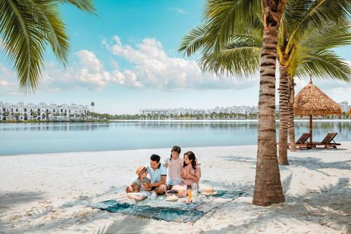 M2 Homestay vinhomes ocean in Da Ton