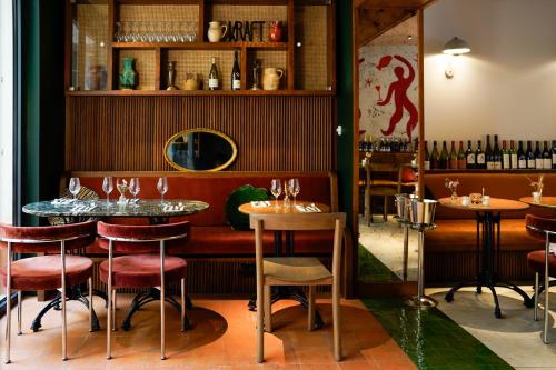 restavracija, Kraft Hotel in Pariz