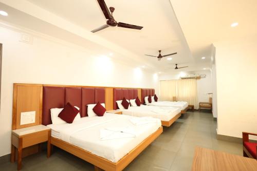 Janardan Hotel photo 2