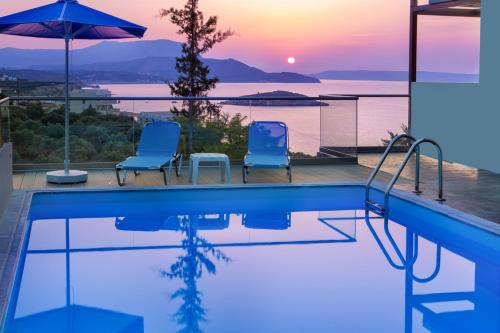 Alexis Zorba Villa - private pool & sea view - 8 min walk to beach - Crete