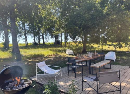 Chateau Loudenne - Ecottage dans le parc - Walter in Saint-Yzans-de-Medoc