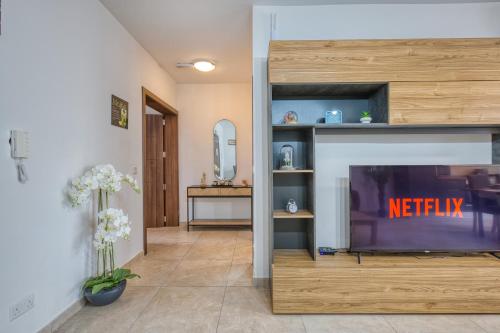 Stunning Apartments by Beyond Air, Sliema-Center! Near POOL! 3