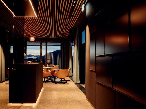 Pub/Lounge, TAUROA Schonberghof Spielberg in Spielberg