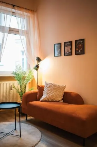 LLR Design Apartment am Bahnhof - Palermo Peach in Koblenz, Deutschland