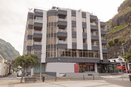 Cheerfulway Bravamar Hotel in Ilha da Madeira