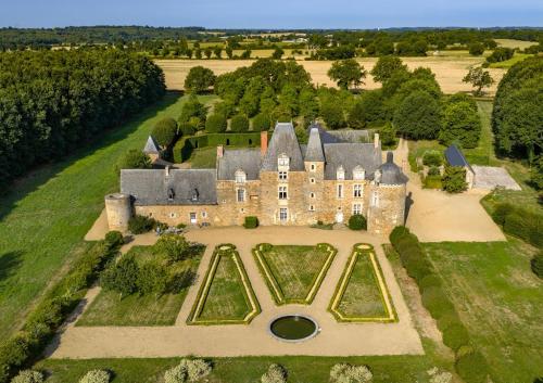Chateau du Hardas - Sainte-Gemmes-d'Andigné