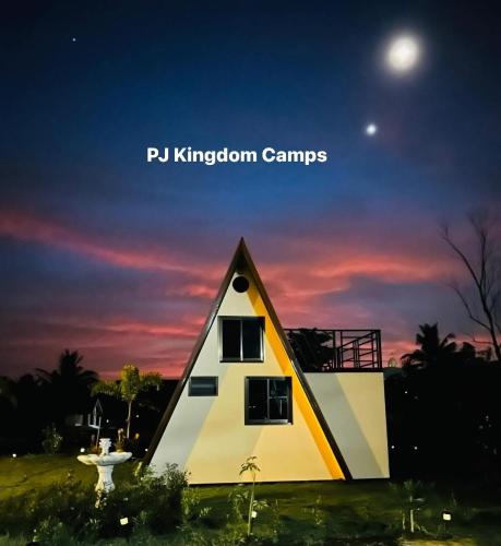 พีเจ คิงดอม โฮมสเตย์ in ชุมเห็ด