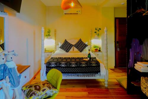 room detail thumbnail 0