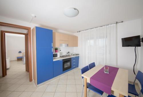 Two-Bedroom Apartment (6 Adults) image 7