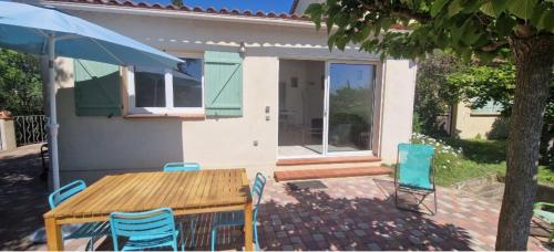 T2 calme avec terrasse Proche centre et plage